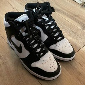 Nike dunk panda High retro